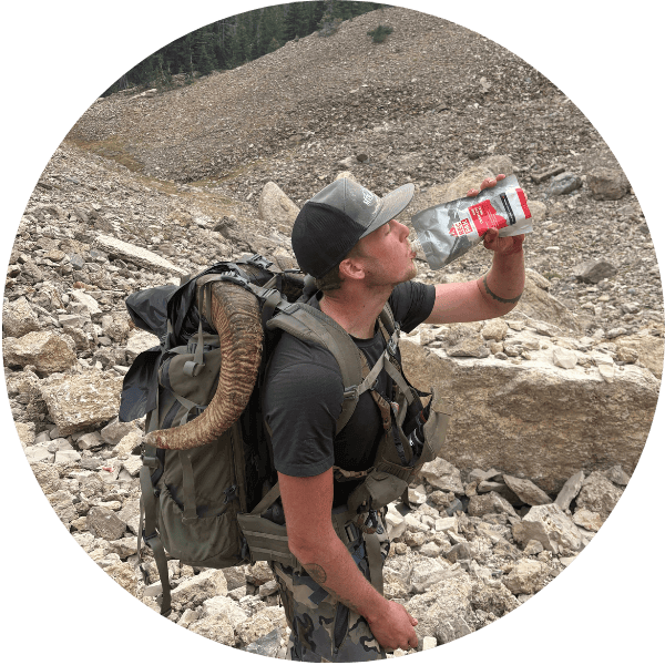 hunter using Recpak for easy meal