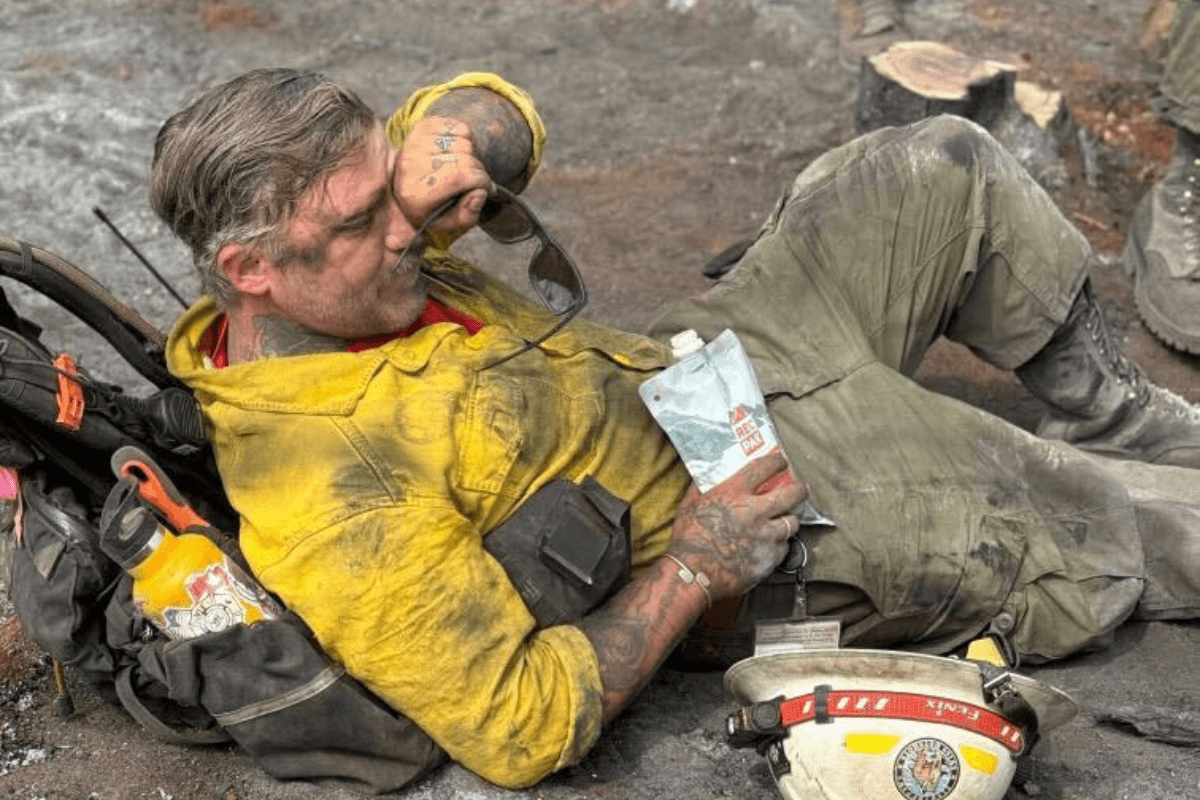 wild land firefighter relying on the bests ultralight meal for the backcountry - recpak